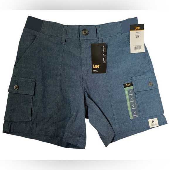 Lee Pants - NWT LEE MID RISE CHAMBRAY COMFORT SHORTS SIZE 4 / M WOMENS
